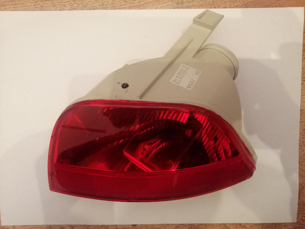 ФАРА БАМПЕРА ЗАДНЬОГО СТОРОНА ЛІВА FINIS 1386532 FORD FOCUS, ORYGINAL, НОВА 