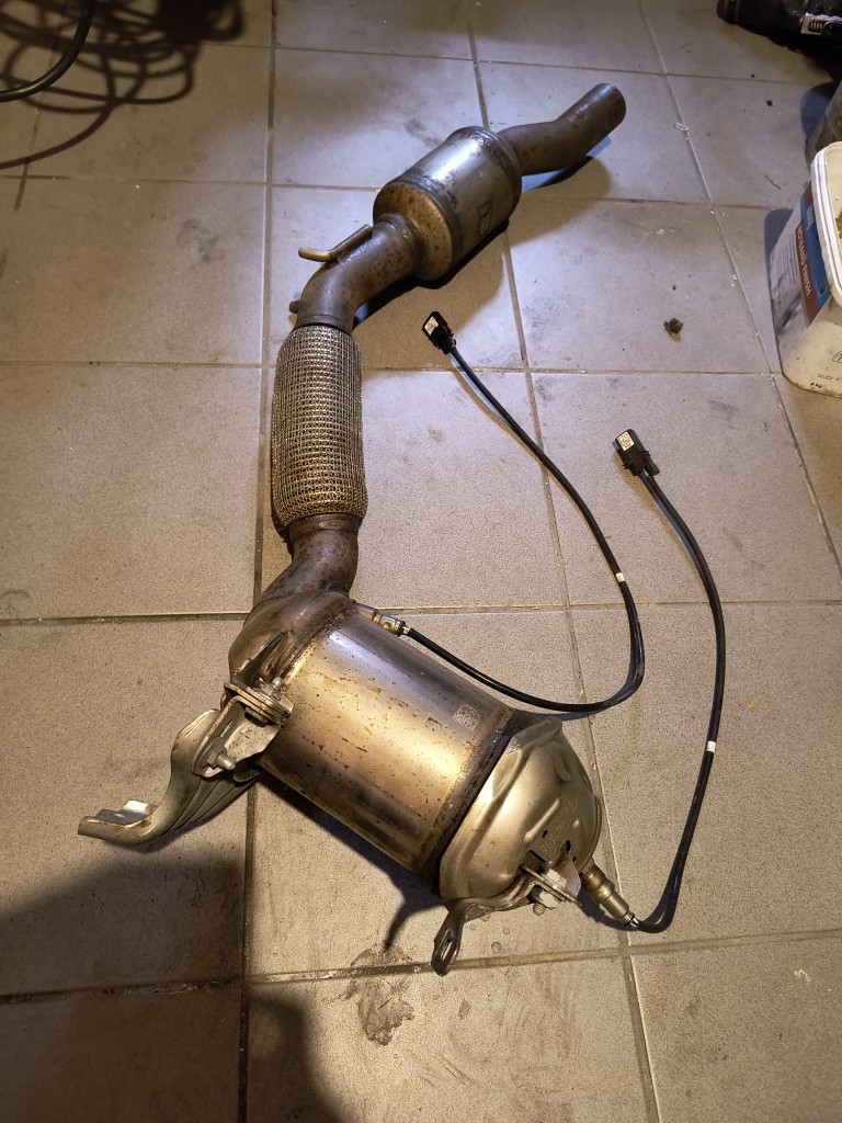 DPF САЖОВИЙ КАТАЛІЗАТОР 1.5 TSI 5Q0181LC VW,AUDI,SEAT SKODA TEL.6.0.1.8.8.10.75 