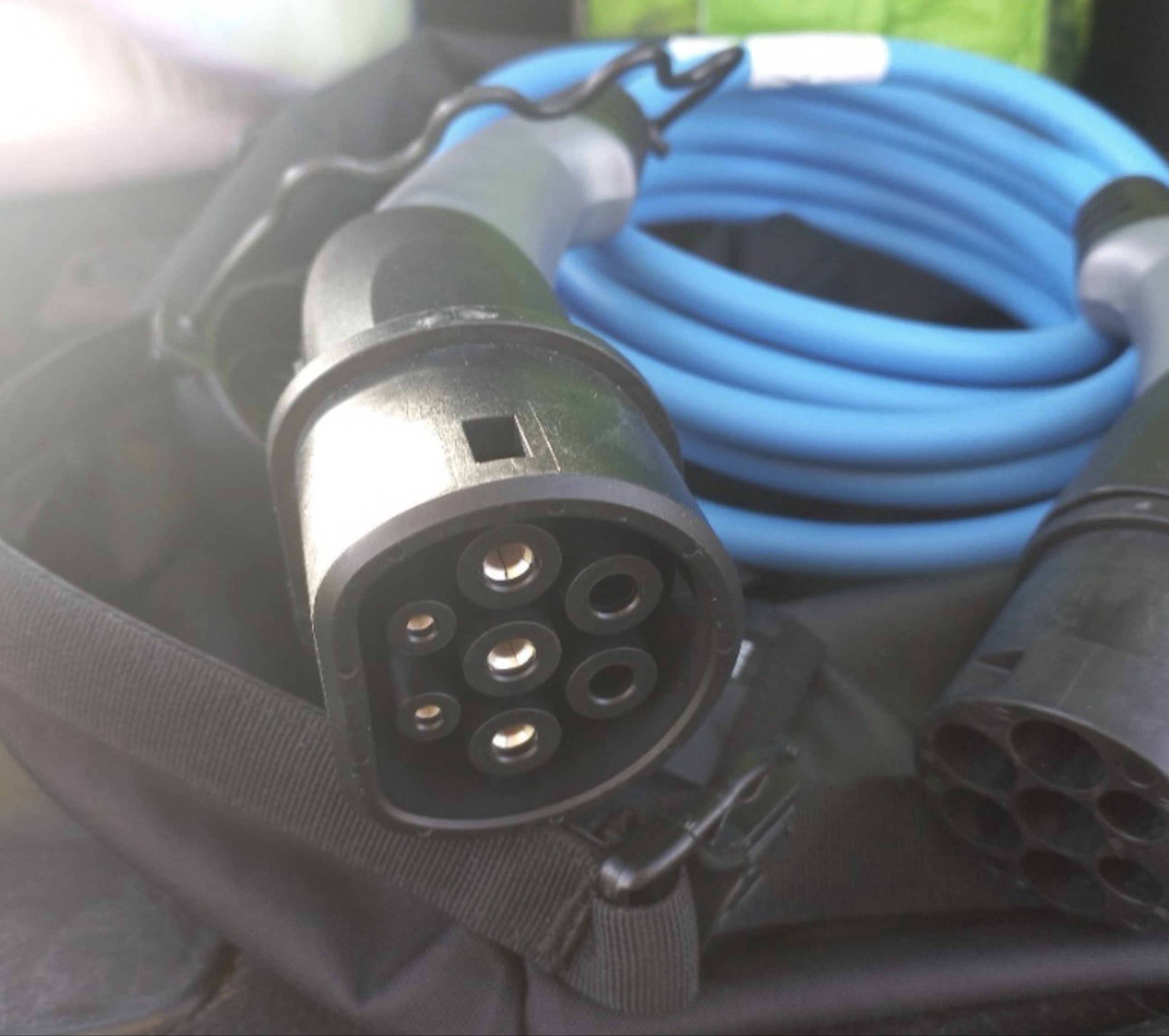 КАБЕЛЬ DO LADOWANIA BMW 61902455070 