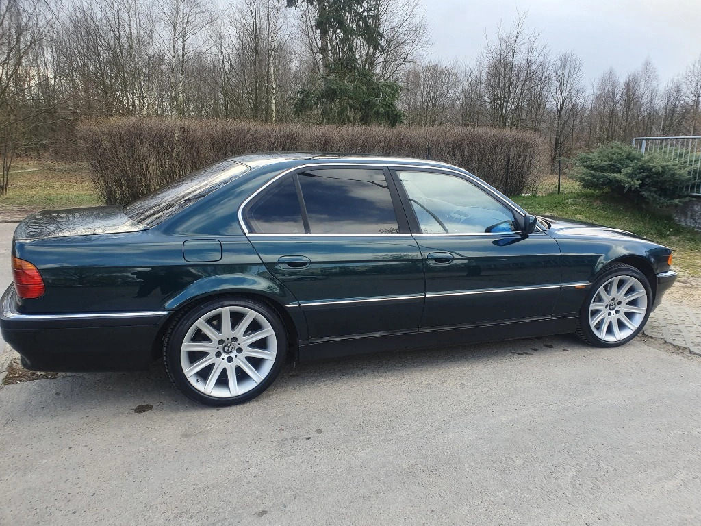 Bmw e38 730