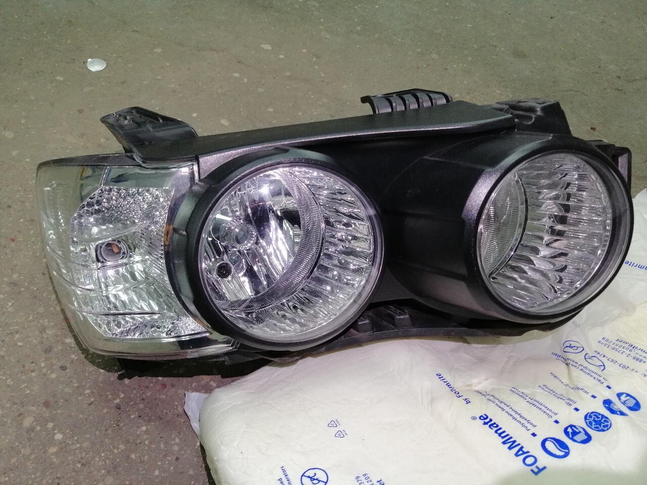 CHEVROLET AVEO T300 lampa prawy przód anglik | Białystok | Kup teraz na ...