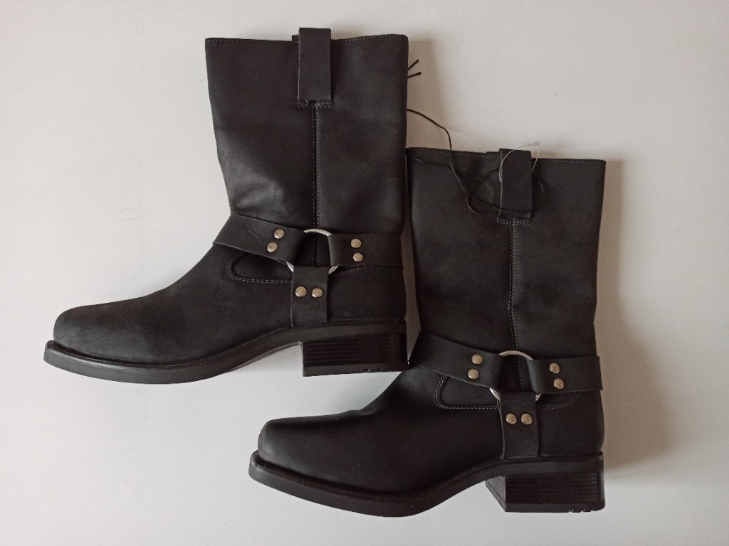 Livergy top biker boots