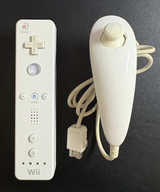 任天堂　wii Wii Remote, nunchucki Nintendo Wii - Allegro Lokalnie