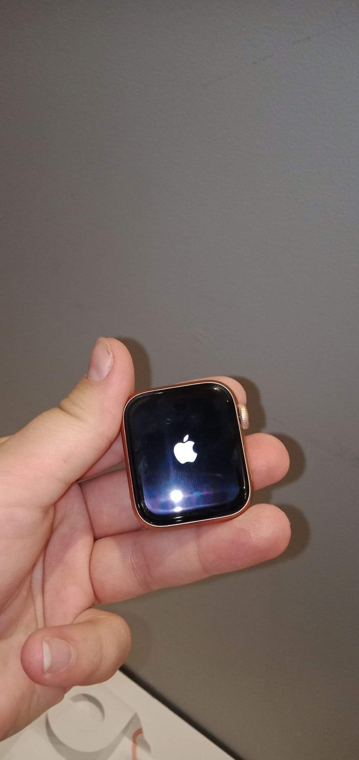 Apple Watch SE gold Case Starlight Sport Band Kęczewo Kup teraz na Allegro Lokalnie