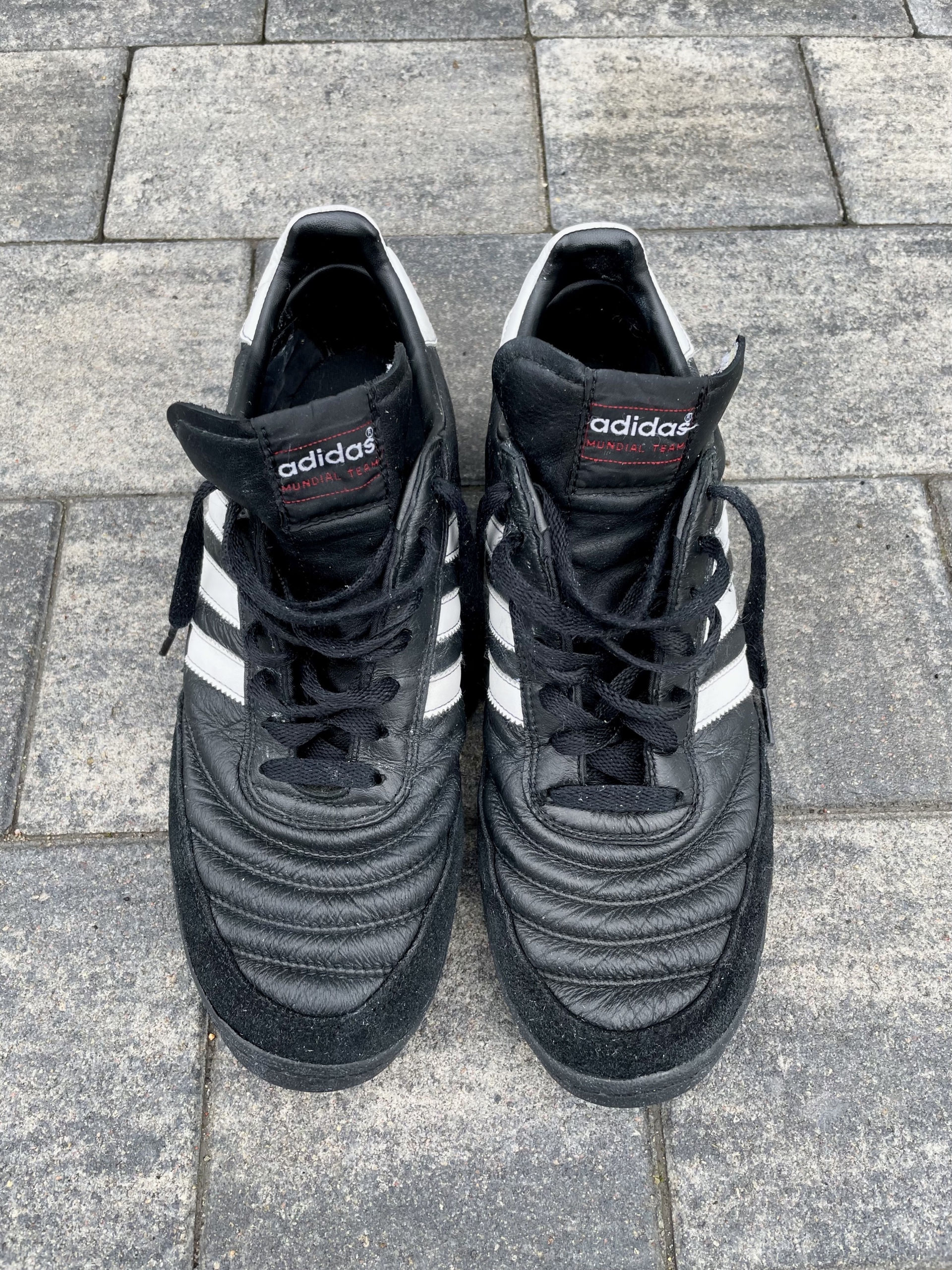 Adidas Mundial Team 44 2/3 | Jegłownik | Kup na Allegro Lokalnie