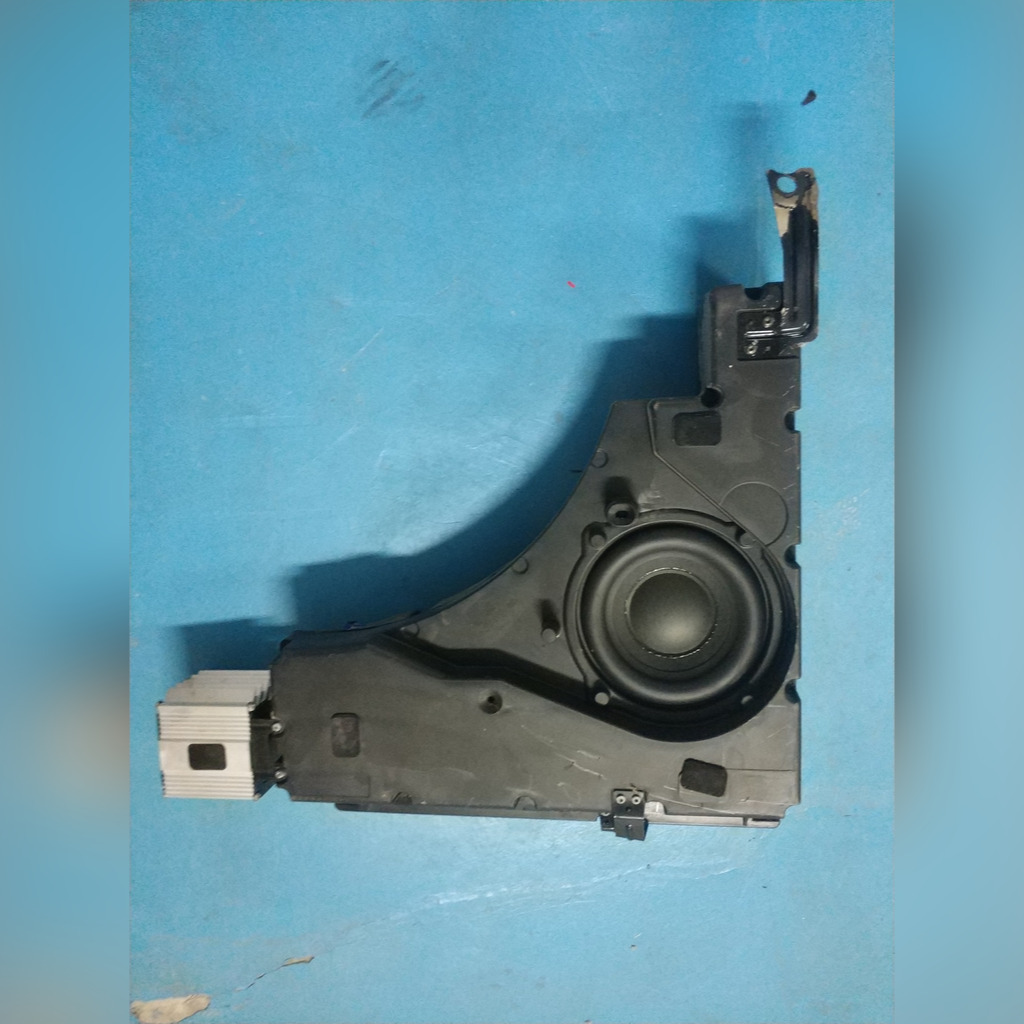 Subwoofer volvo S40 2005r 9494912 fabryczy Jaworzno Kup teraz na