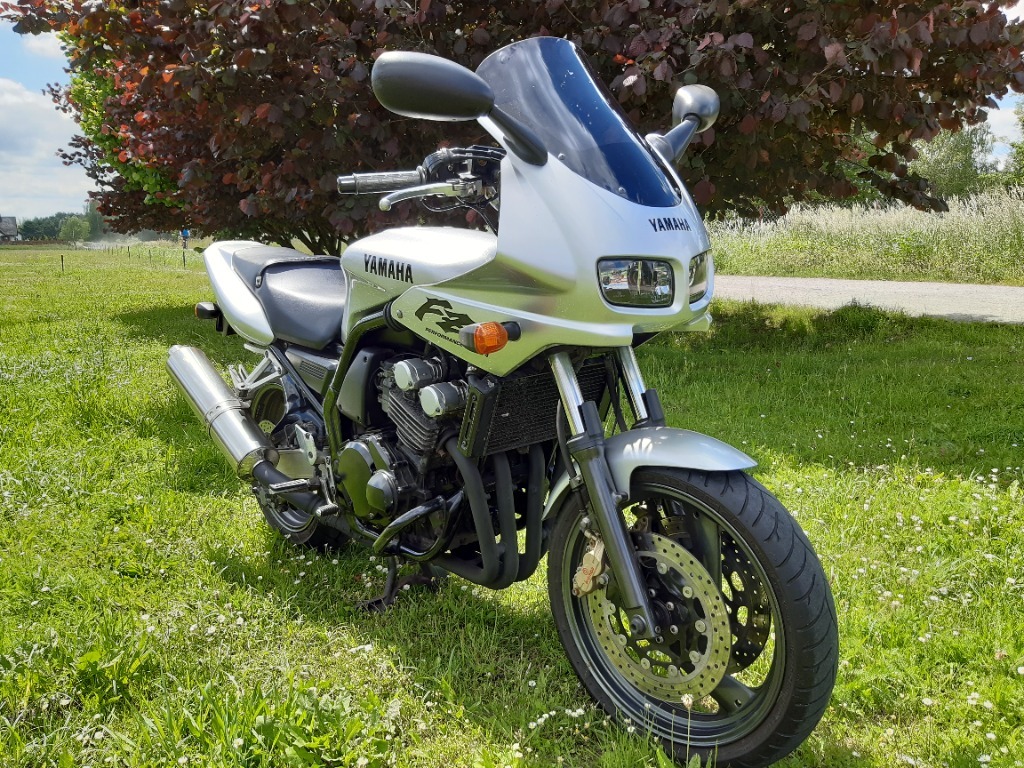 Yamaha 2024 fazer 400cc