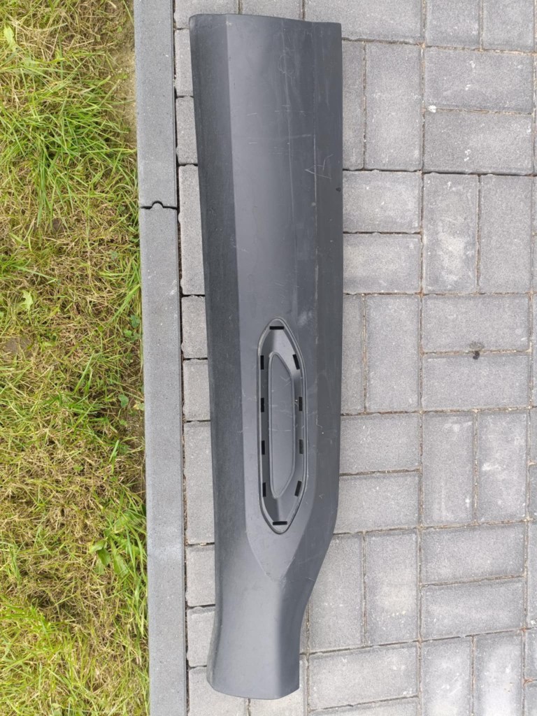НАКЛАДКА ДВЕРІ ПРАВА ПЕРІД CITROEN C4 9830660880 