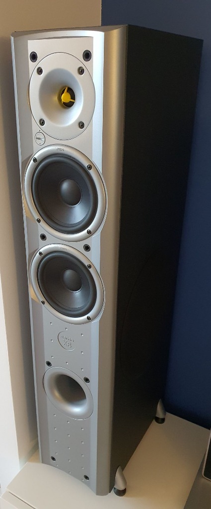 Jamo hotsell x8 speakers
