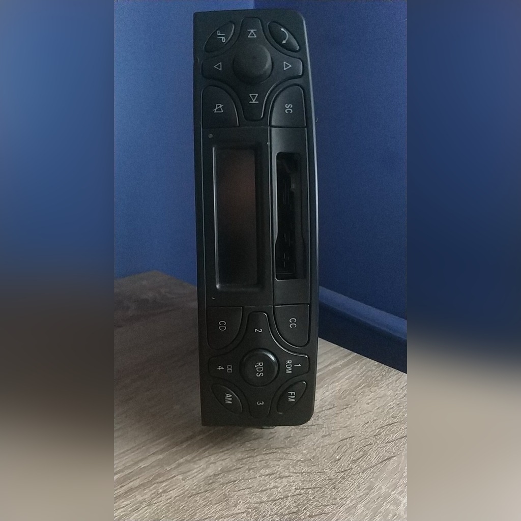 Radio Becker Q01 Mercedes - Licytacja BCM | Magdalenki | Licytacja na ...