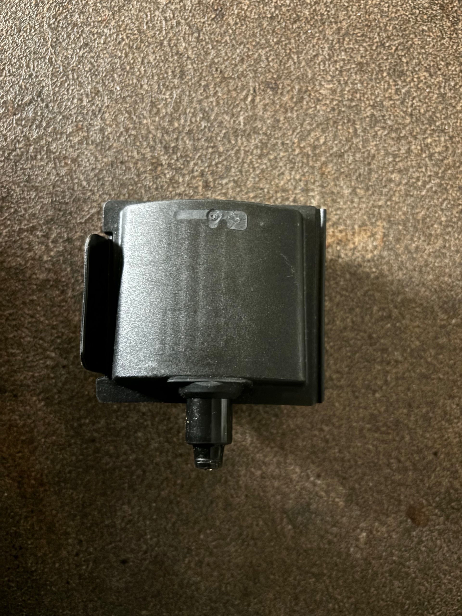СЕРВОПРИВІД ЗАМОК КРИШКИ ЗАЛИВНОЇ ГОРЛОВИНИ MERCEDES-BENZ A0008206212 