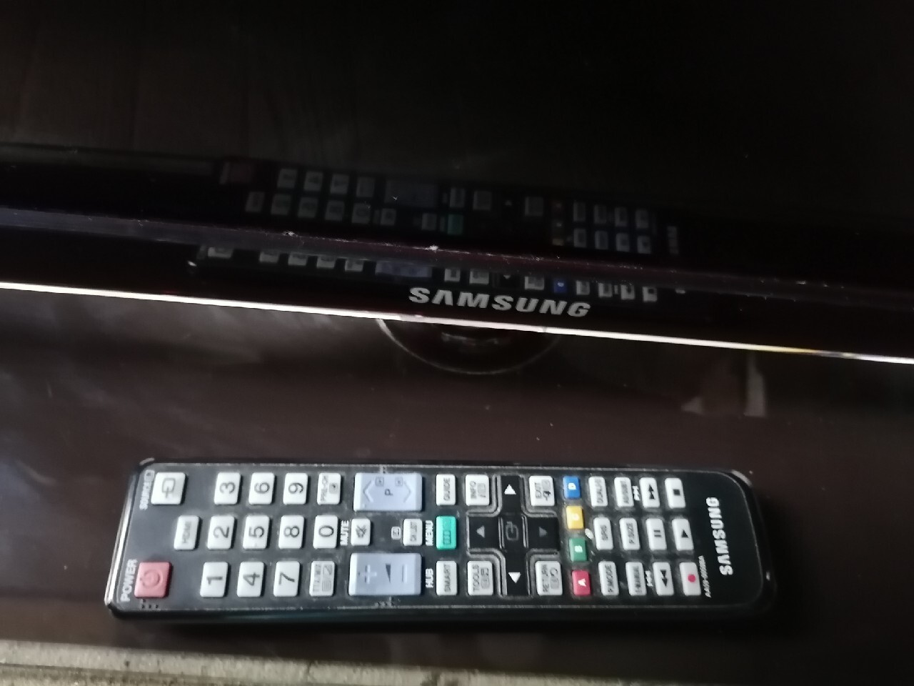 TV Samsung UE46 5500D Smart TV wyłącza się co 5min Piastów Kup