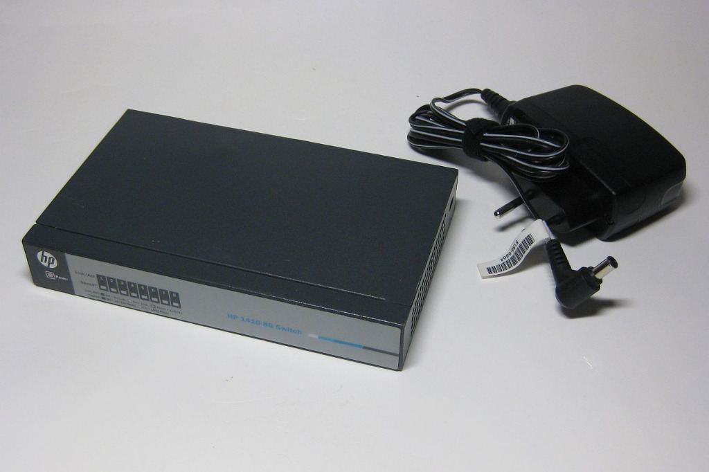 HP J9559A Gigabit Switch 8 port 10/100/1000 Piaseczno Kup teraz na