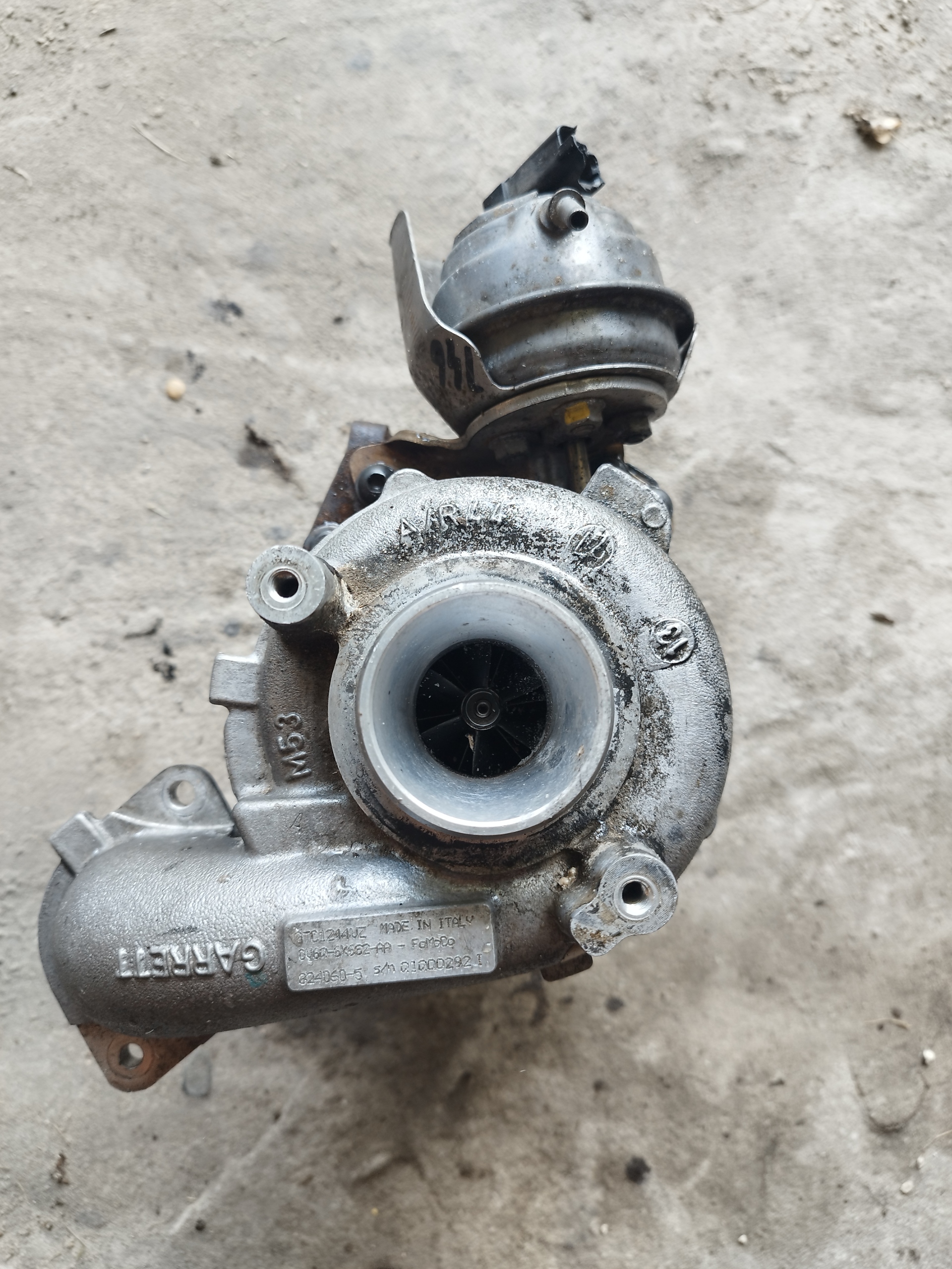 ТУРБОКОМПРЕСОР GARRETT 824060-5 FORD FOCUS MK3 1.6 TDCI 