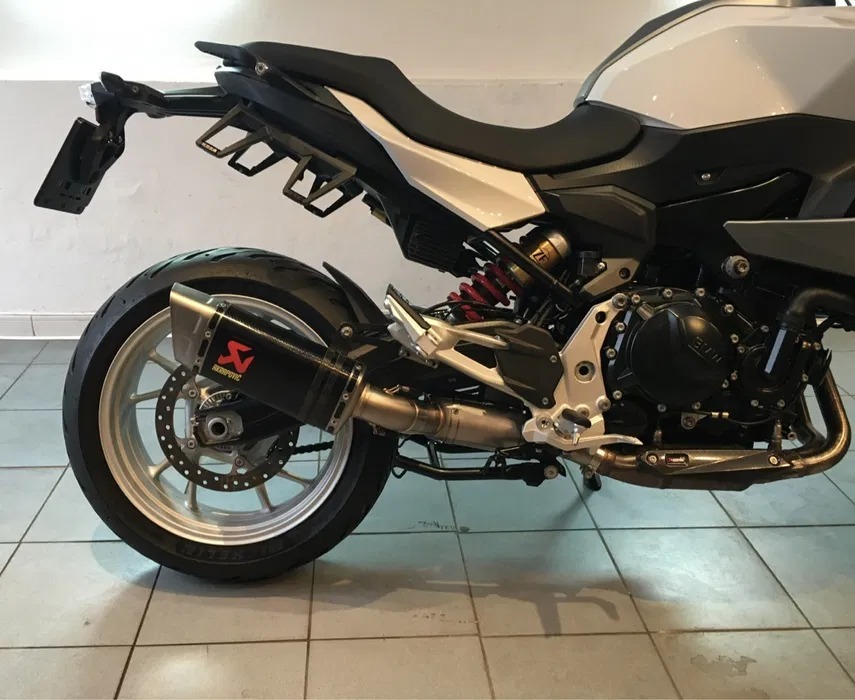 bmw f900xr akrapovic