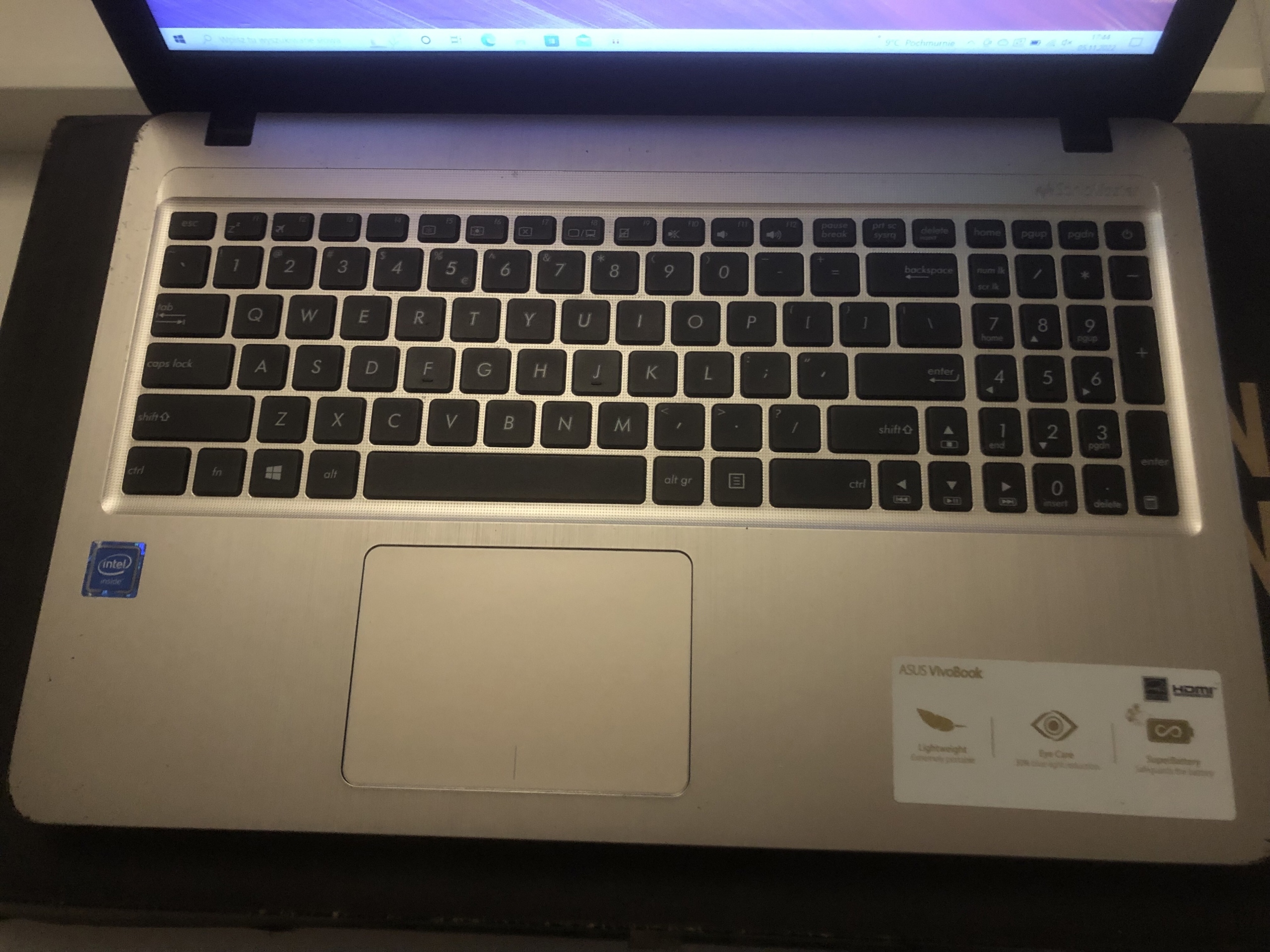 Laptop ASUS F540M | Wrocław | Ogłoszenie na Allegro Lokalnie