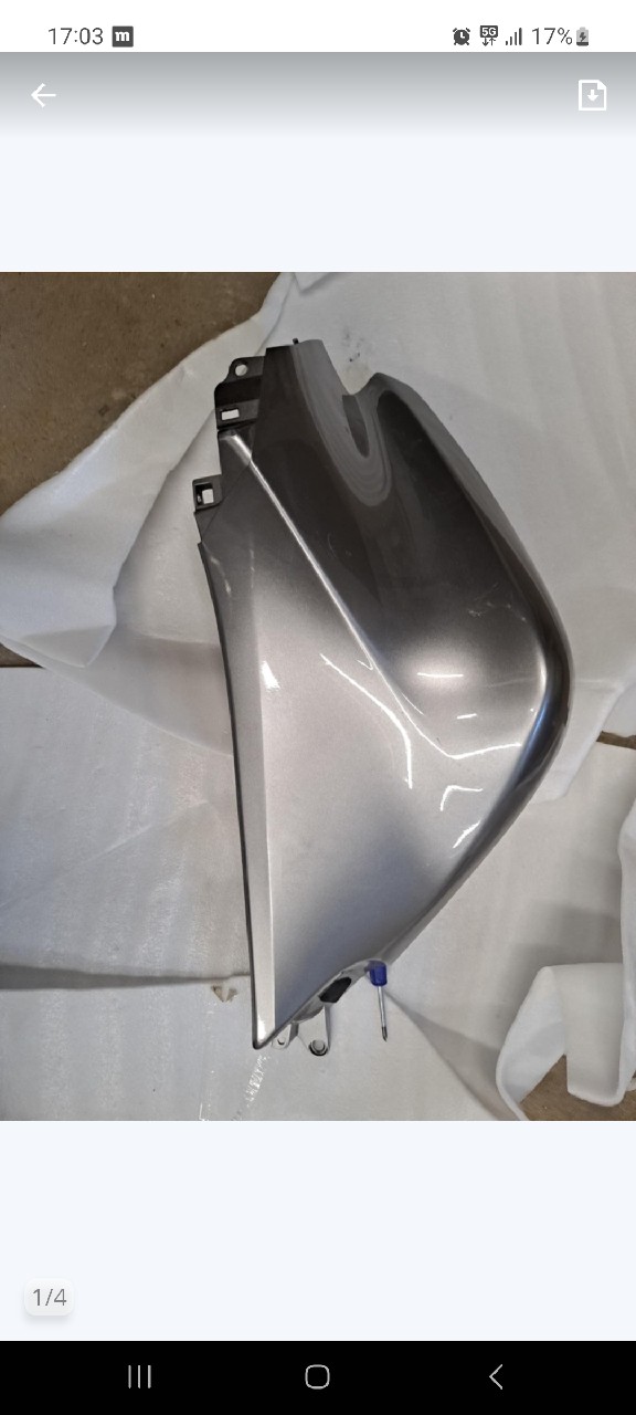 ОБТІЧНИК НАКЛАДКА NA БАК HONDA VFR1200F 