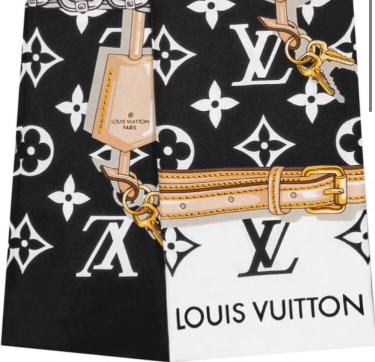 Nowa Oryginalna Jedwabna Apaszka Louis Vuitton Kup Teraz Za 599 00 Zl Mierzyn Allegro Lokalnie