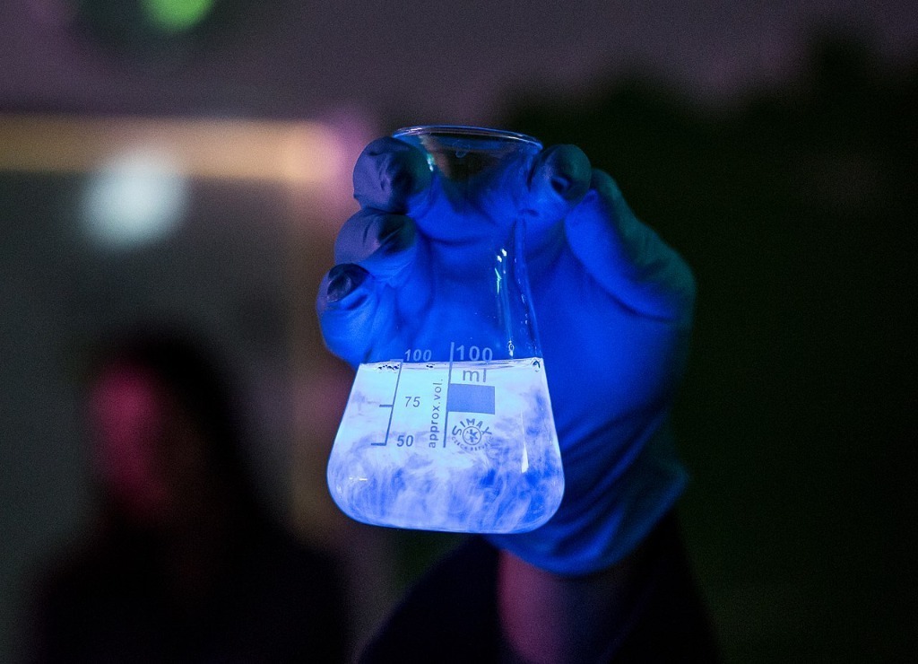 LUMINOL ODCZYNNIK DO POKAZÓW CHEMILUMINESCENCJI Katowice Kup teraz
