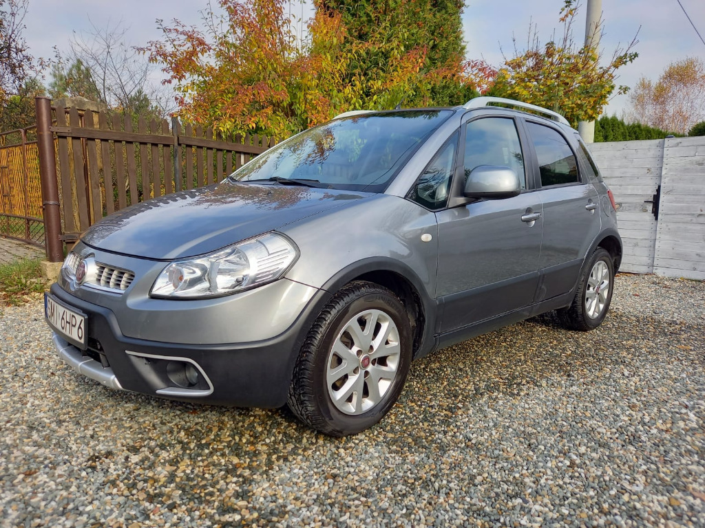 Suzuki sx4 fiat sedici