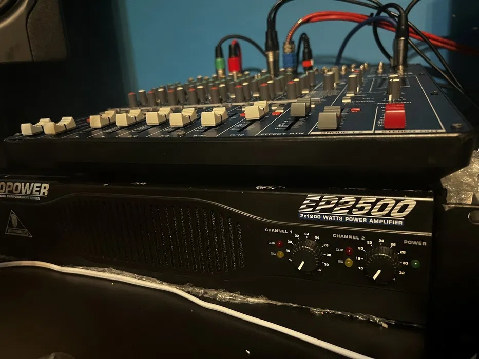 Końcówka mocy Behringer EP2500 Stargard Kup teraz na Allegro Lokalnie