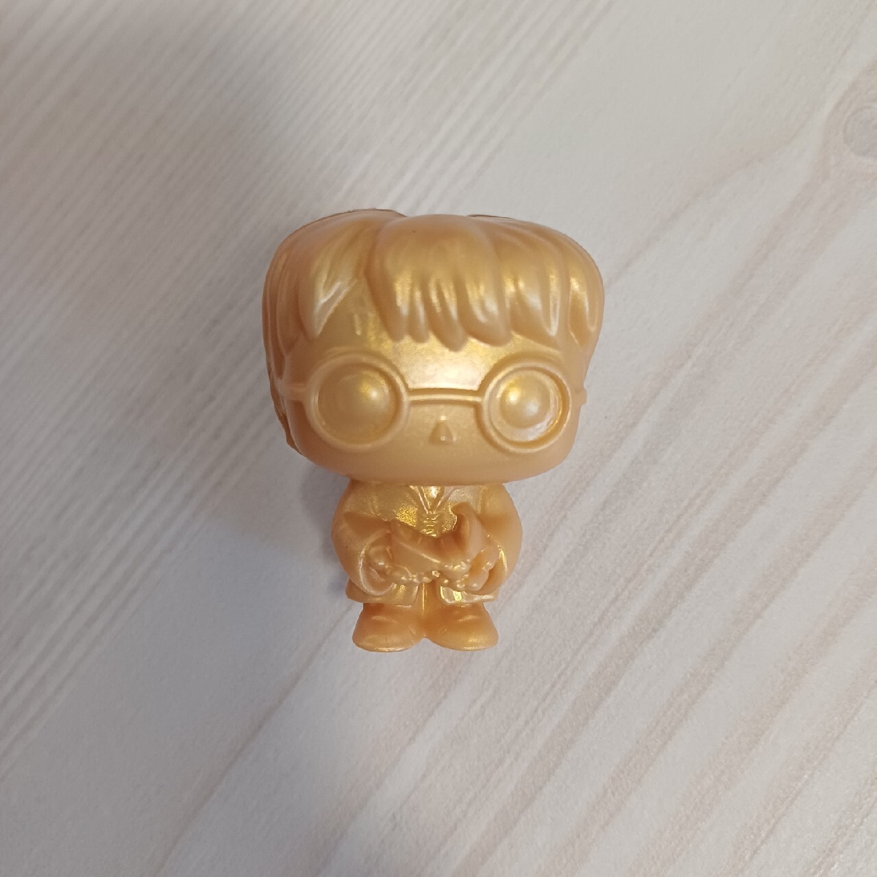 Złoty Harry Potter kinder joy funko quidditch Głogów Kup teraz na Allegro Lokalnie