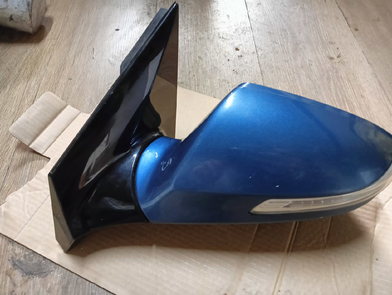 ДЗЕРКАЛО ЛІВЕ СКЛАДНЕ 8 ПІН HYUNDAI I40 2011-2017 ЄВРОПА 023589 