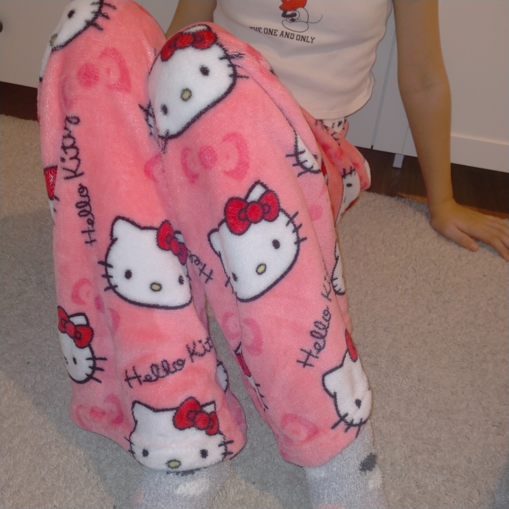 Spodnie Hello Kitty r. s | Łódź | Kup teraz na Allegro Lokalnie