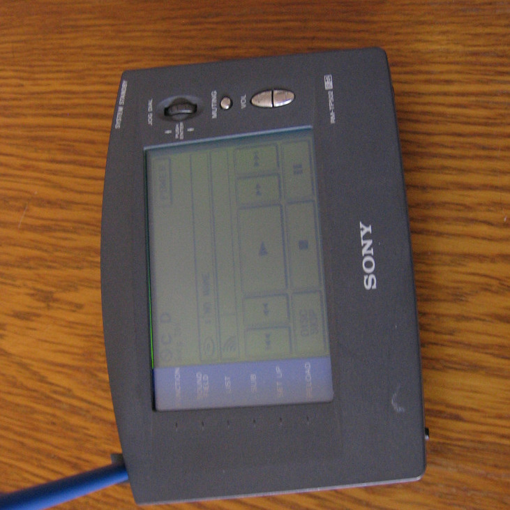 pilot-sony-rm-tp502-lcd-dotykowy-klasa-es-przemy-l-licytacja-na