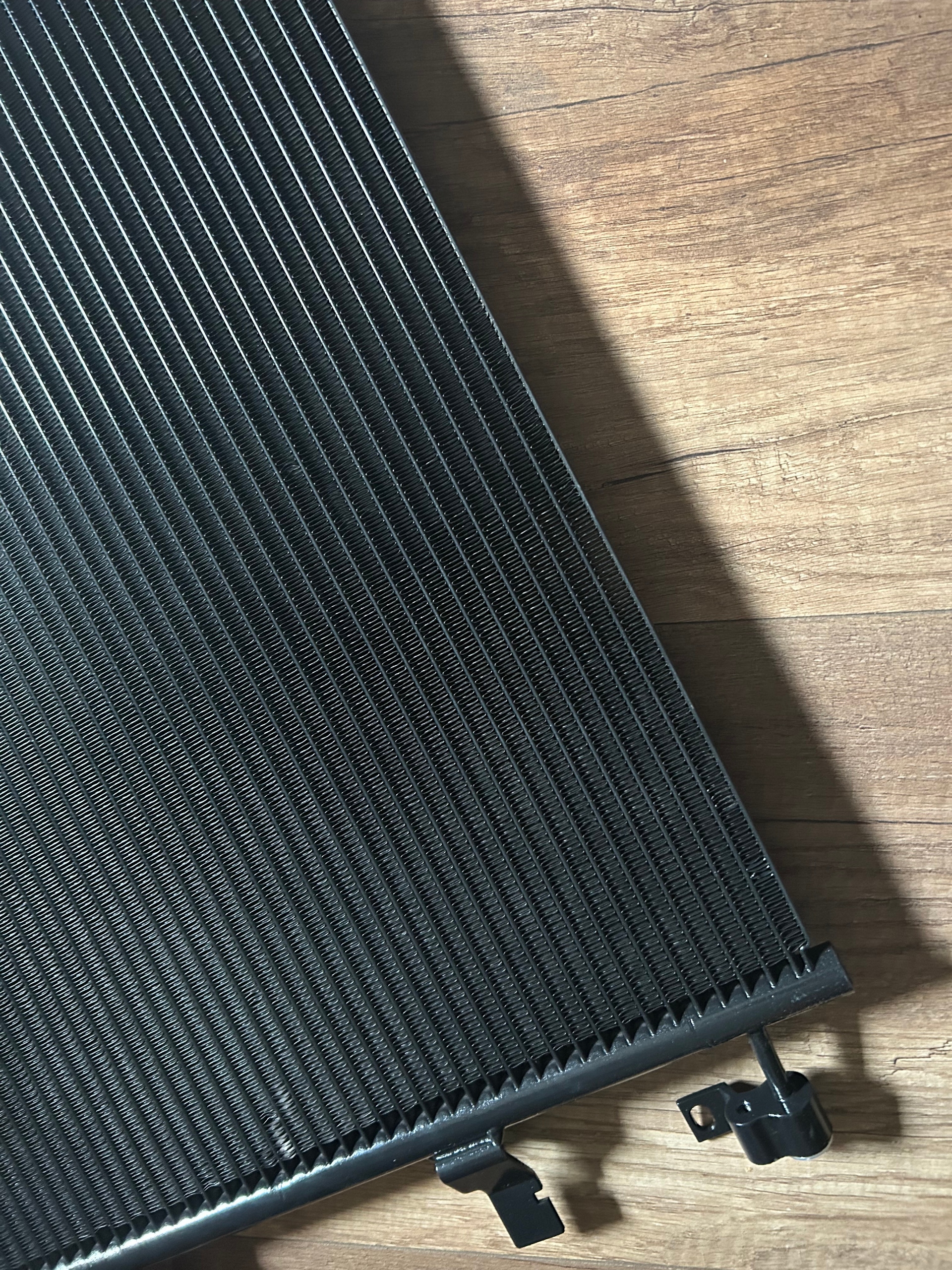 РАДІАТОР КОНДИЦІОНЕРА THERMOTEC KTT110398 