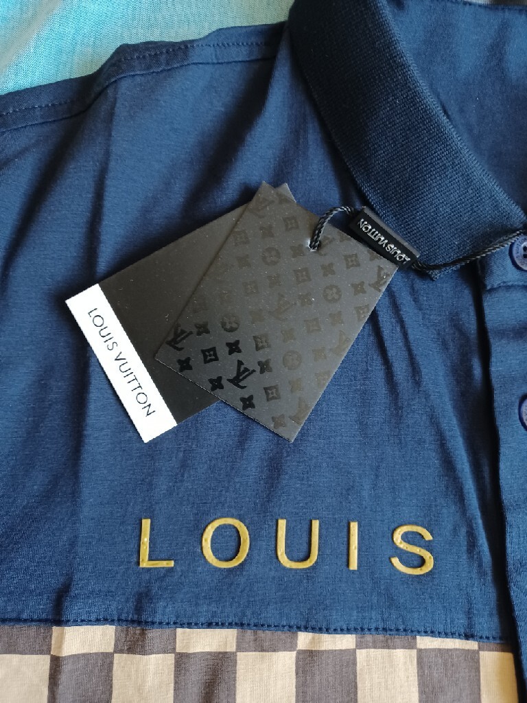 Camisa Louis Vuitton Polo Texturizada Cinza Original - AGJA17