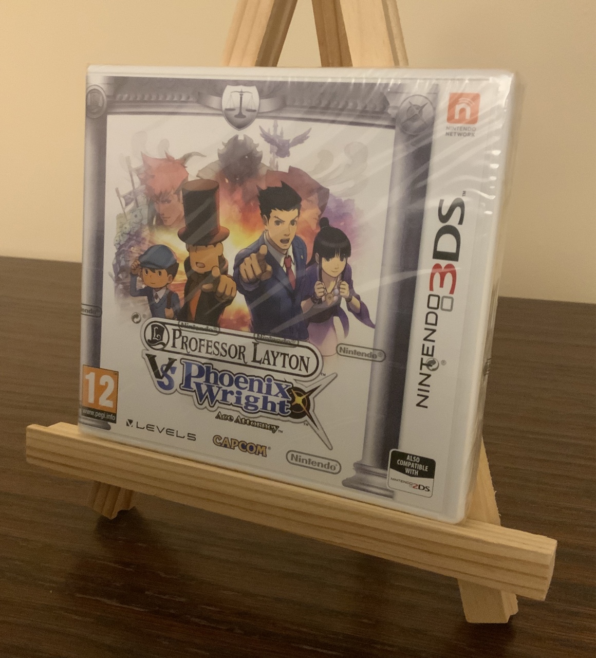 Professor Layton vs Phoenix Wright 3DS