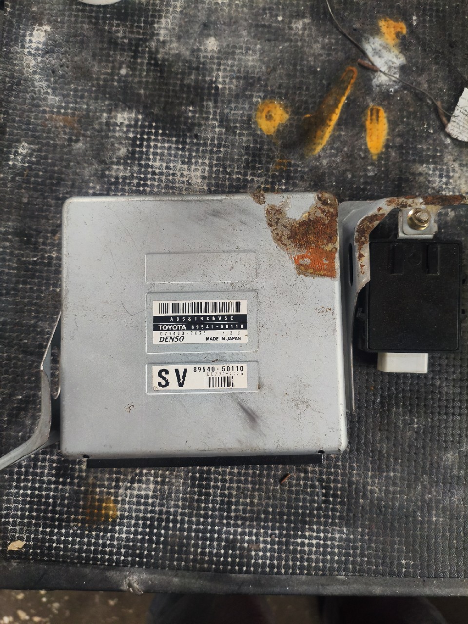 БЛОК КЕРУВАННЯ ABS LEXUS TOYOTA 895541-50110 89541 - 50110 