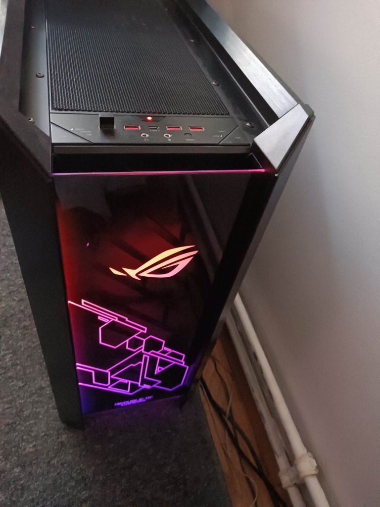ASUS ROG STRIX HELIOS GX601 | Koszalin | Kup teraz na Allegro Lokalnie