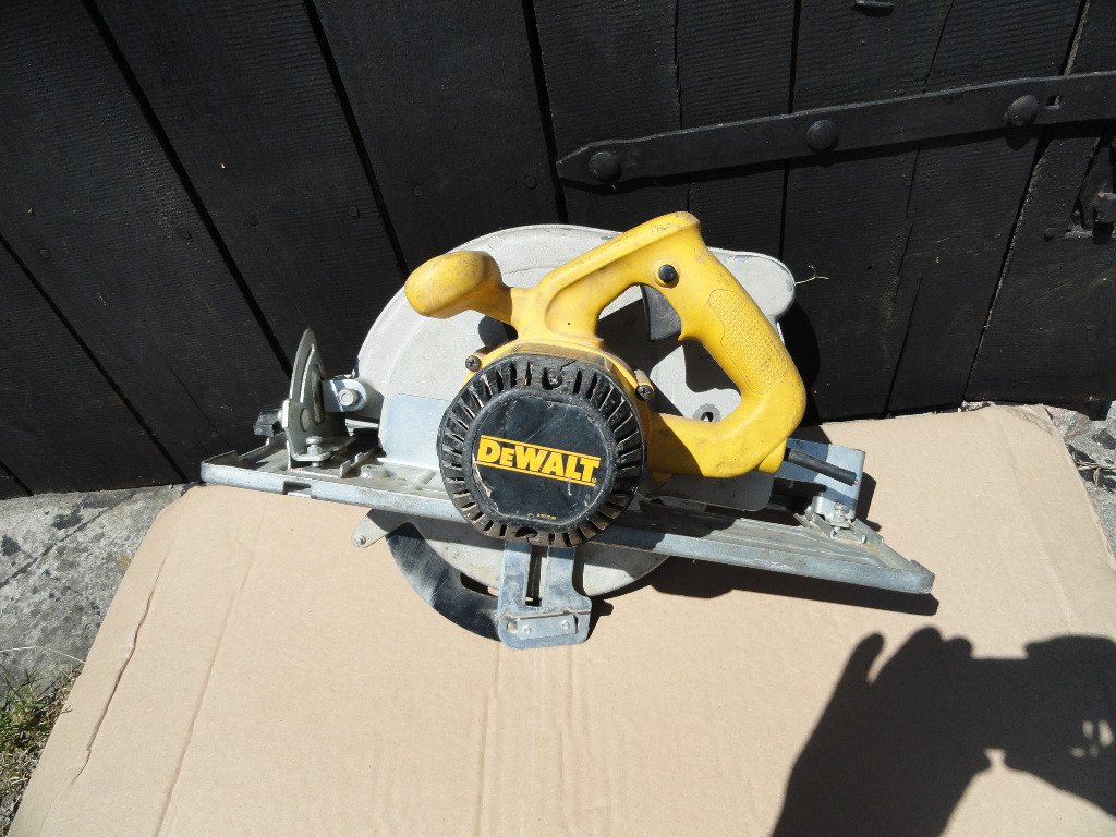 pilarka tarczowa dewalt d23700qs 1750w zagórów Kup teraz na