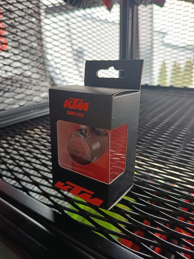 Światło tylne KTM rear light quick led alloy USB | Kielce | Ogłoszenie ...