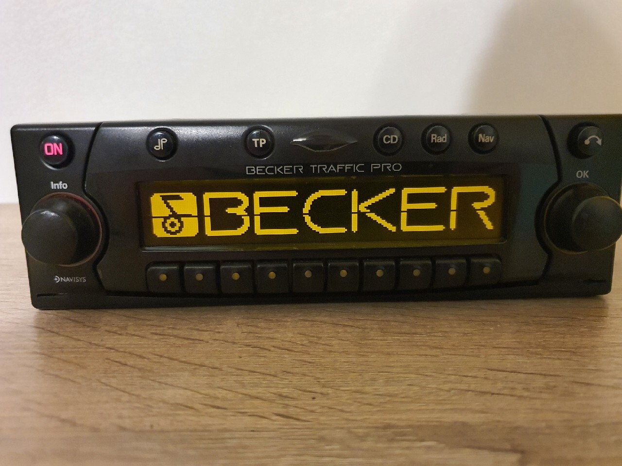 Radio Mercedes BECKER Traffic PRO + kod BE 4720 | Parzymiechy | Kup ...