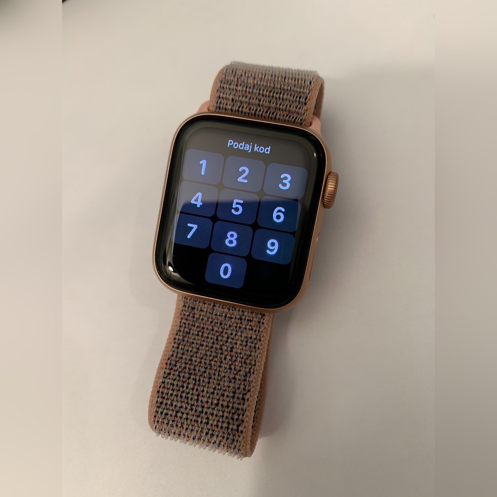 Apple Watch 4 40mm złoty | Kraków | Kup teraz na Allegro Lokalnie