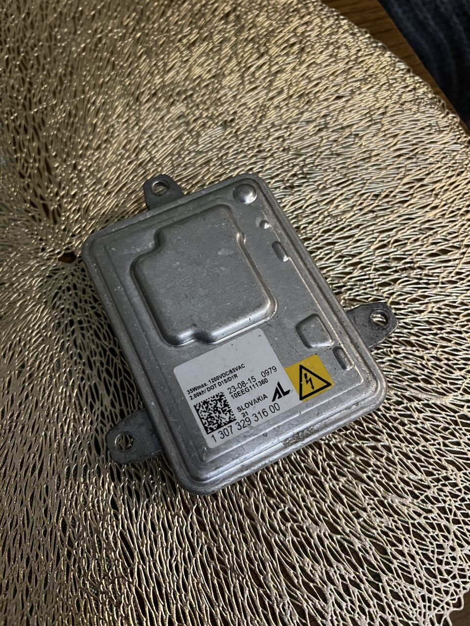 ПЕРЕТВОРЮВАЧ КСЕНОН OPEL ASTRA GTC J ZAFIRA 1307329316 130732931600 