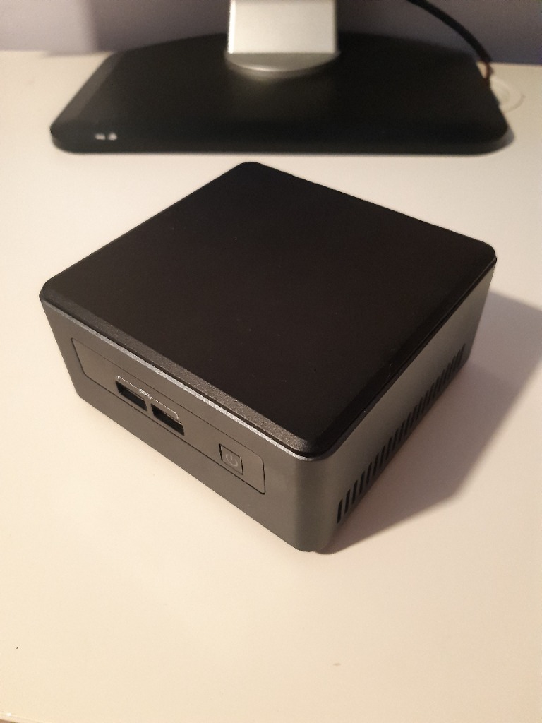 Mini pc Intel Nuc (NUC7i5DNHE) niesprawny Warszawa Licytacja na