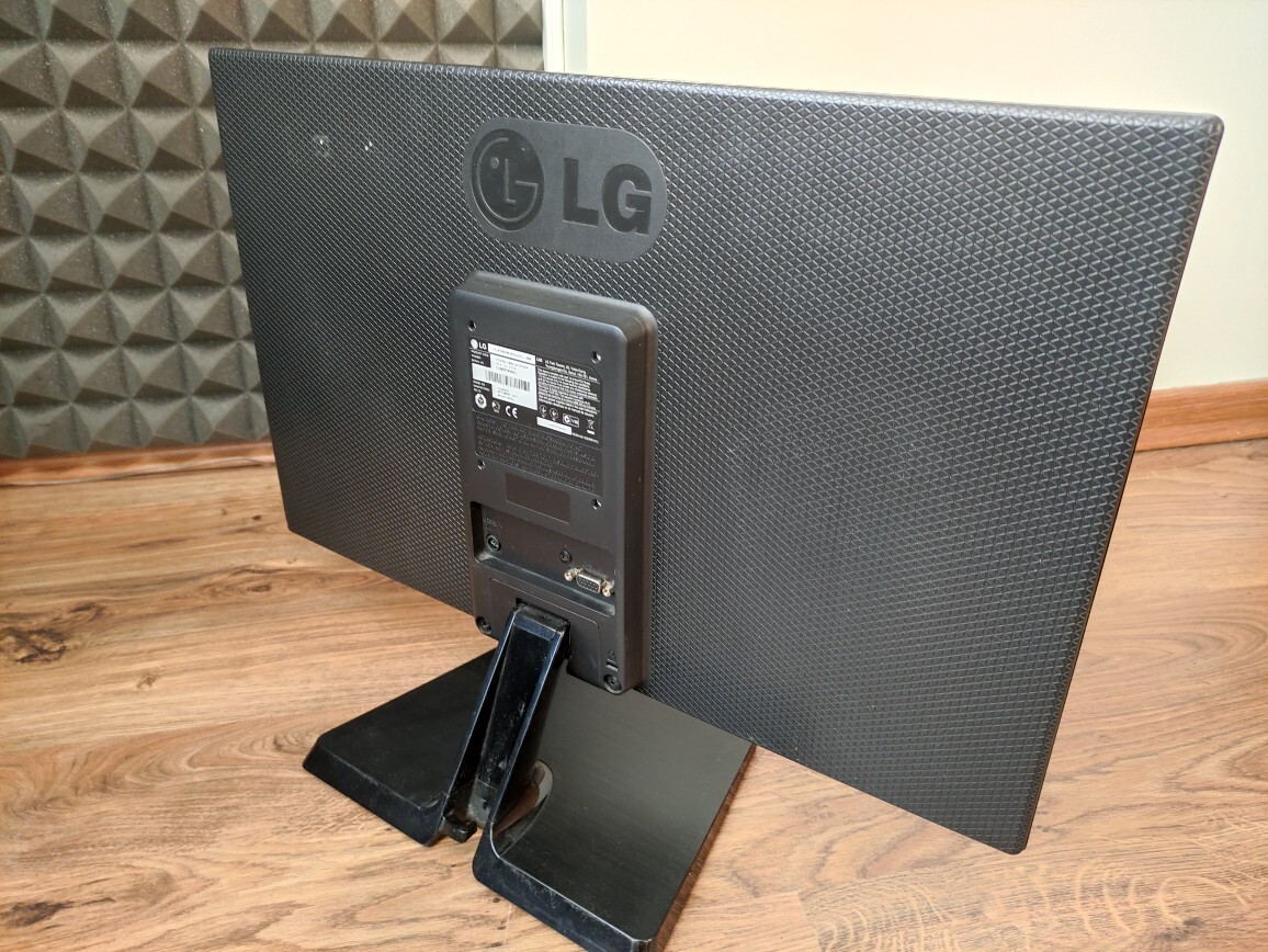 MONITOR 21,5" LG FLATRON E2242 Kozłów Kup teraz na Allegro Lokalnie