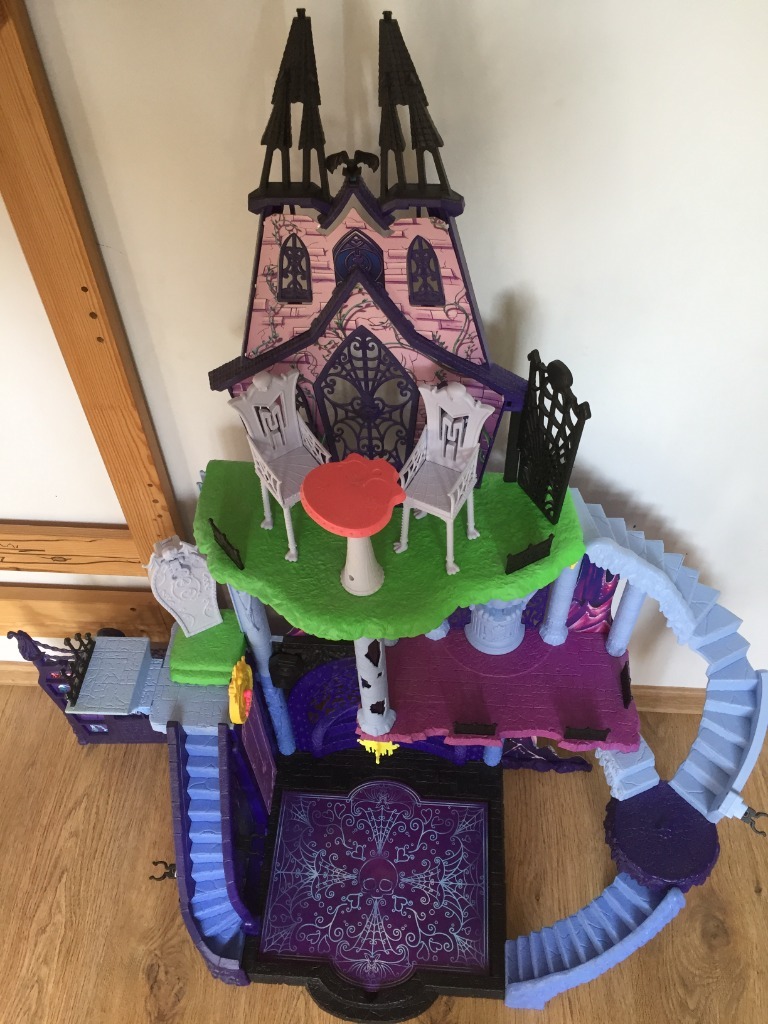 Gry Monster High Przygoda W Katakumbach KATAKUMBY MONSTER HIGH domek dla lalek MATTEL | Tarnów | Kup teraz na  Allegro Lokalnie