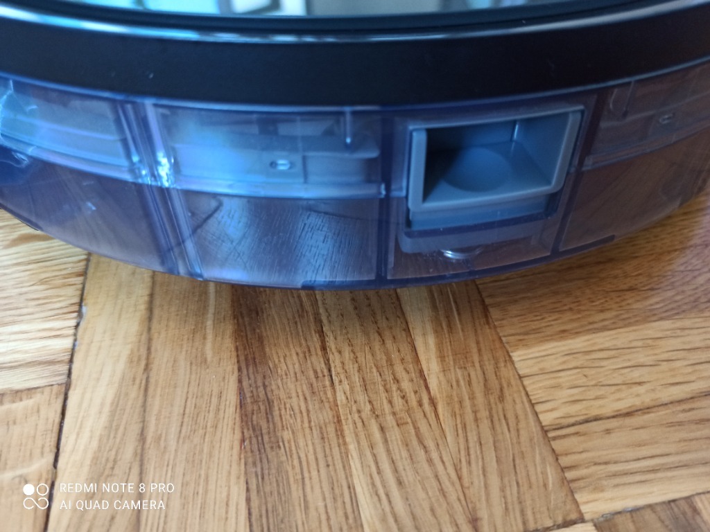 HOSOME V701S ROBOT SPRZĄTAJĄCY LICYTACJA Piotrków Trybunalski