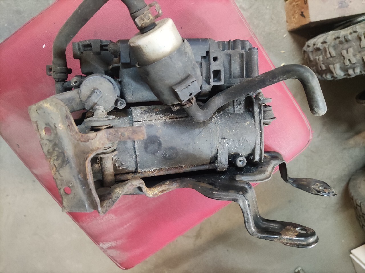 Airmatic Wabco 001 Mercedes E klasa w211 | Chełm Śląski | Kup teraz na ...