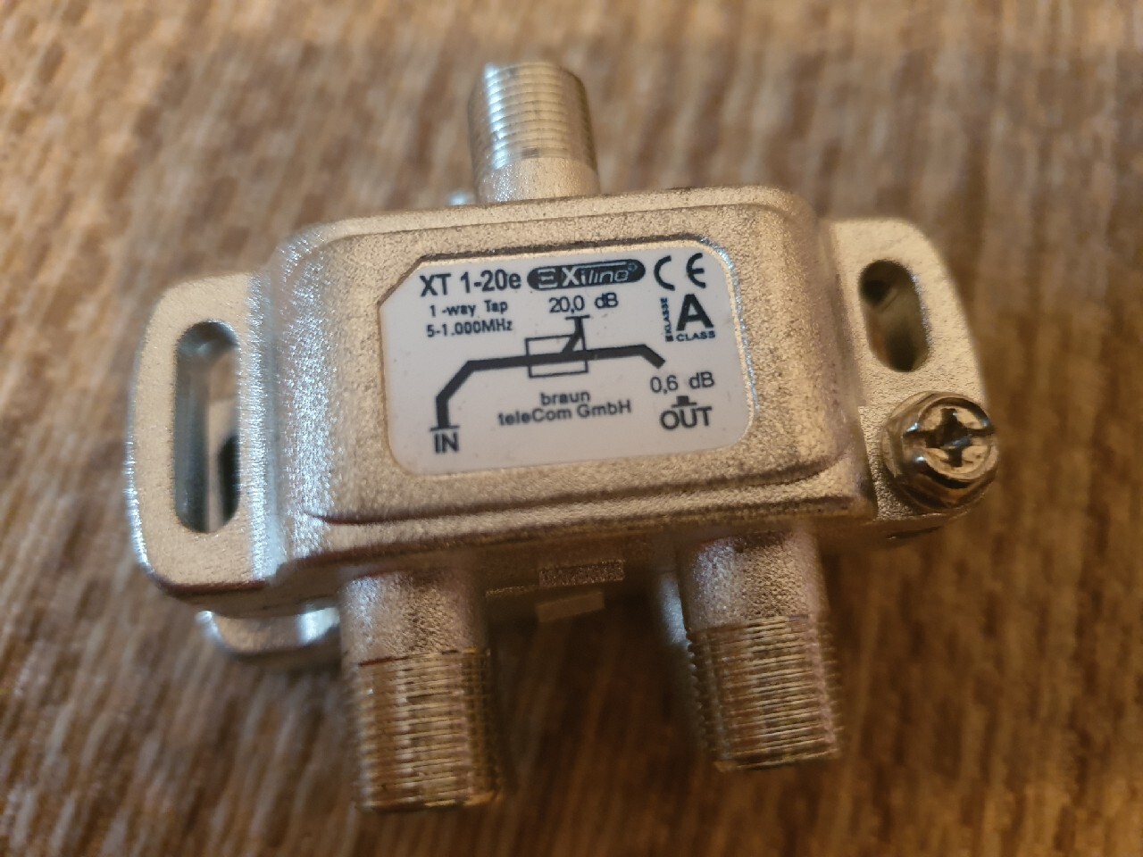 Splitter ROZDZIELACZ ANTENOWY na 2 TV Rozgałęźnik Murowana Goślina