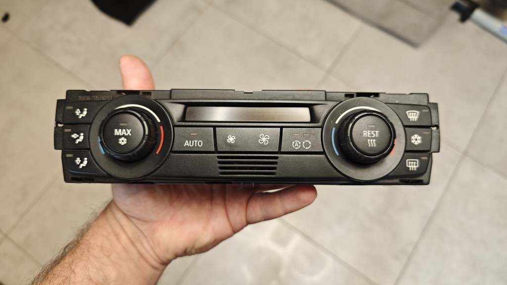 BMW E90/E91 ПАНЕЛЬ КОНДИЦІОНЕРА 6411 9110610-01 
