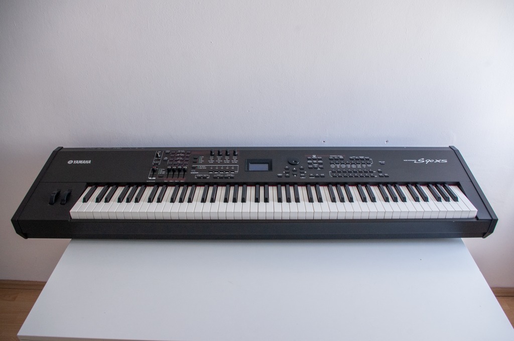Yamaha S90 XS idealny stan + pedał sustain SP50 Poznań Ogłoszenie na Allegro Lokalnie