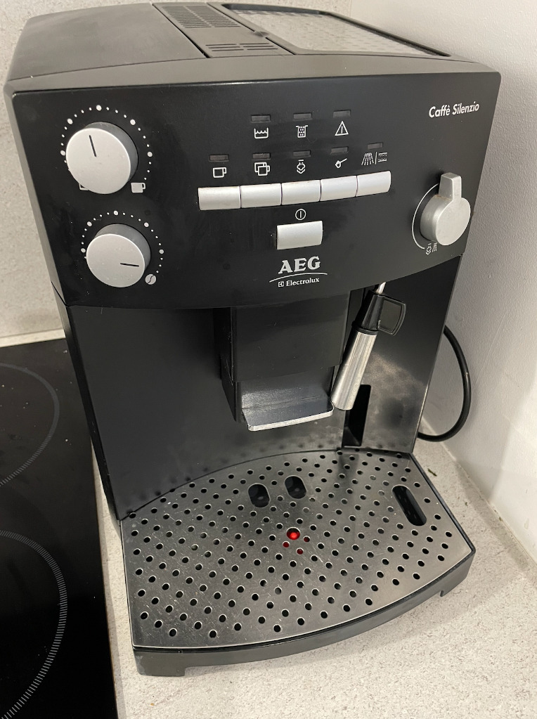 AEG Caffe Silenzio ekspres cisnieniowy Wrocław Kup teraz na Allegro