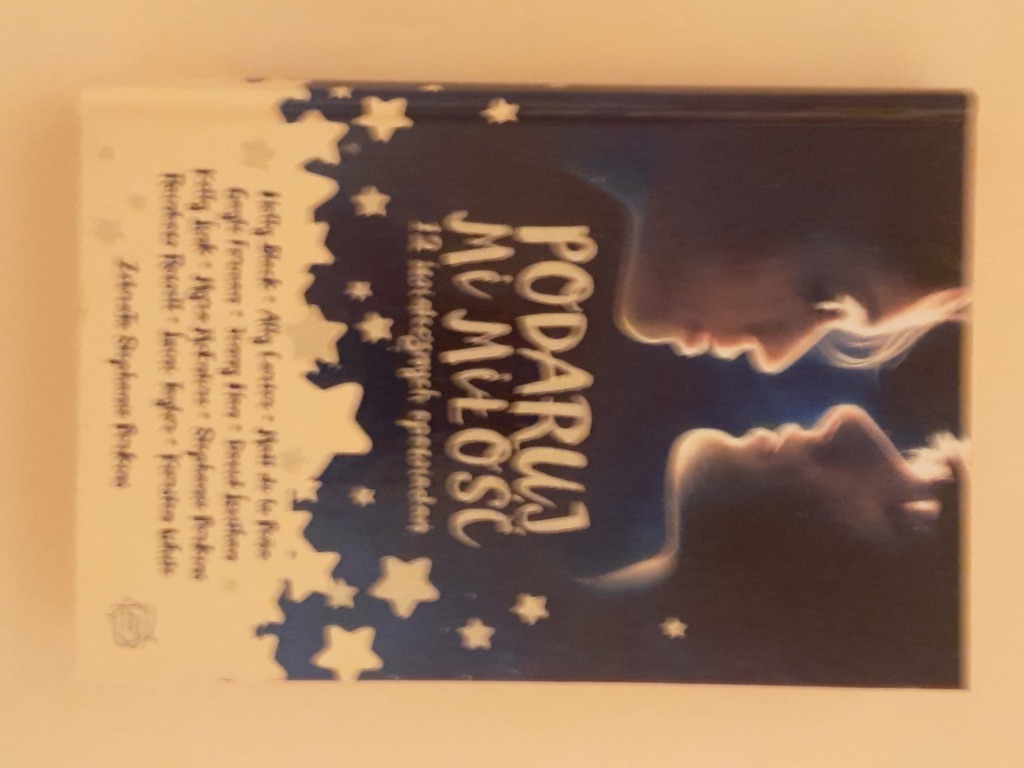 Podaruj Mi Miłość 12 świątecznych Opowiadań