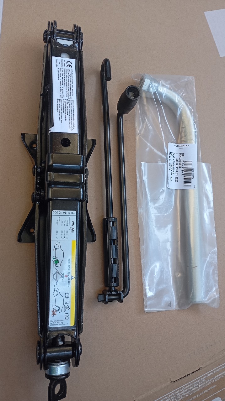 ОРИГІНАЛЬНИЙ ДОМКРАТ VOLKSWAGEN VW SKODA SEAT 3Q0011031A + КЛЮЧ НОВИЙ КОМПЛЕКТ 